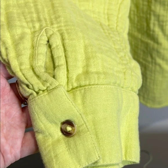 Lime Green 100% cotton Button-Up Shirt L and Shorts M Set - Picture 4 of 10